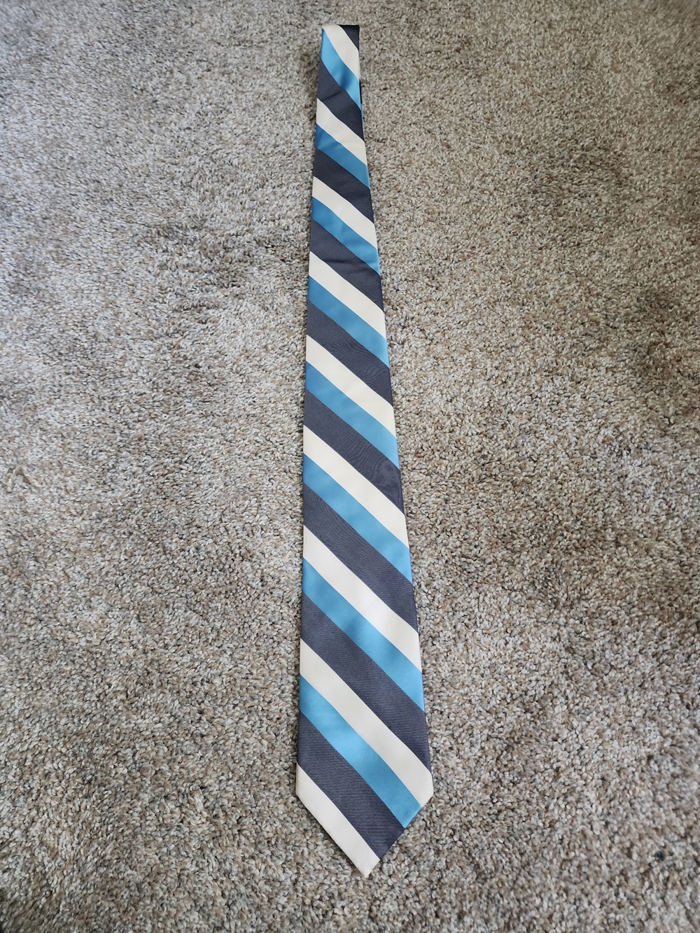 Izod Blue, Navy and White Diagonal Stripe Tie